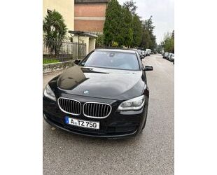 BMW BMW 750d xDrive -M Paket Gebrauchtwagen