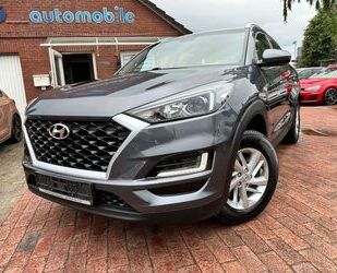 Hyundai Hyundai Tucson Select 2WD TMP SZH CAM LaneAss. NAV Gebrauchtwagen