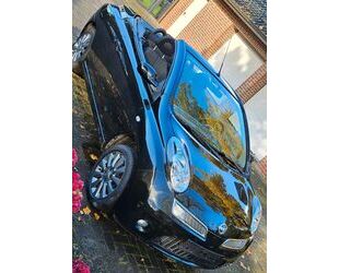 Nissan Nissan Micra C+C Premium 1.6 Premium Gebrauchtwagen