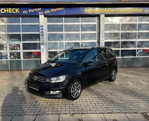 VW Volkswagen Touran 1.6 TDI SOUND, 7-Sitzer, Navi, P Gebrauchtwagen