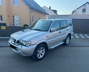 Nissan Nissan Terrano 3.0 4x4 *EINZIGARTIG*4,5T AHK Gebrauchtwagen