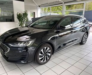 Ford Ford Focus Turnier Titanium X*RFK*LED*NAVI*SIDE*LA Gebrauchtwagen