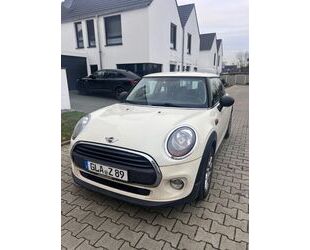 Mini MINI One First One Gebrauchtwagen