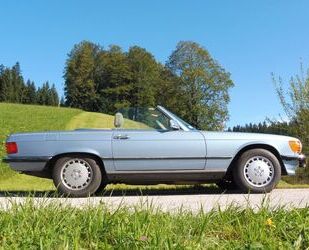 Mercedes-Benz Mercedes-Benz 560 SL Cabrio II. Hand. Unfallfrei. Gebrauchtwagen