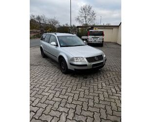 VW Volkswagen Passat Variant 1.6 Comfortline Variant Gebrauchtwagen