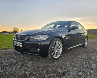 BMW BMW 330xd Automatik M-Paket Allrad Gebrauchtwagen