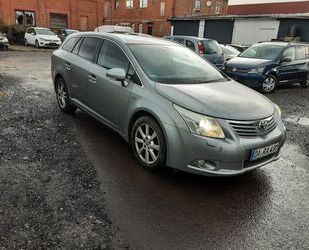 Toyota Toyota Avensis Kombi Executive KLIMA XENON PDC Gebrauchtwagen