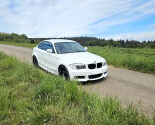 BMW BMW 118d Coupé Facelift *M-Paket, Navi, Xenon* Gebrauchtwagen