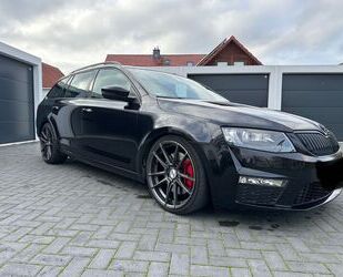 Skoda Skoda Octavia 2.0 TDI DSG RS Combi RS Gebrauchtwagen