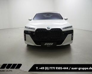 BMW BMW 740d xDrive Limousine (M-Sport Navi LED AHK Sh Gebrauchtwagen