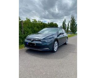 VW Volkswagen Golf 2.0 TDI DSG *Matrix*Panorama*AHK*1 Gebrauchtwagen