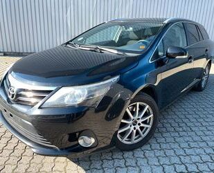 Toyota Toyota Avensis Combi 2,2-l-D-4D Aut 150PS NR:42594 Gebrauchtwagen