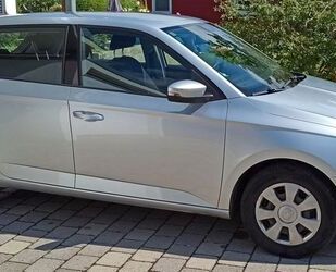 Skoda Skoda Fabia 1.2l TSI 66kW Ambition Gebrauchtwagen