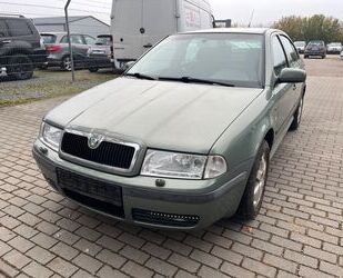 Skoda Skoda Octavia 2.0 Lim. Elegance Xenon Klima Kamera Gebrauchtwagen