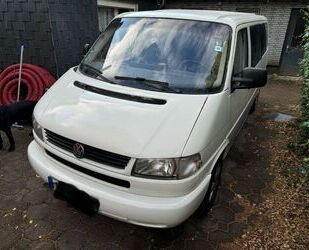 VW Volkswagen T4 Caravelle 2,5-l-Otto lang Standard Gebrauchtwagen