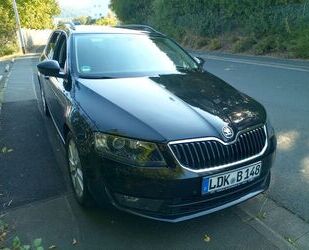 Skoda Skoda Octavia 1.6 TDI Elegance Xenon Gebrauchtwagen