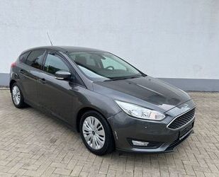 Ford Ford Focus Lim. Trend/1.Hand/Euro6b/ Gebrauchtwagen