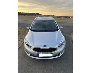 Kia Kia ceed Sportswagon 1.6 GDI Dream Team Edition... Gebrauchtwagen