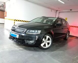 Skoda Skoda Octavia 2.0 TDI DSG Style Combi Style Gebrauchtwagen