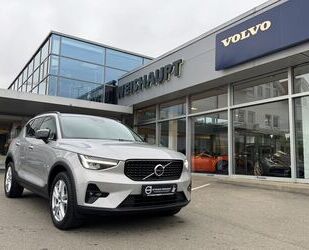 Volvo Volvo XC40 B4*Ultimate Dark*NP58610*Standhzg*360° Gebrauchtwagen