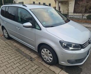 VW Volkswagen Touran 1.4 TSI DSG * Navi * AHK Gebrauchtwagen