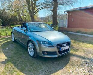 Audi Audi TT Roadster 3.2 S tronic quattro V6 Gebrauchtwagen