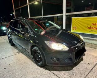 Ford Ford Focus 1,0 EcoBoost Tüv Neu Gebrauchtwagen