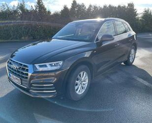 Audi Audi Q5 2.0 TFSI S tronic quattro sport sport Gebrauchtwagen