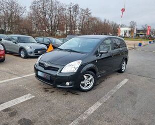 Toyota Toyota Corolla Verso 1.8/7Sitzer/Tüv09.2026 Gebrauchtwagen