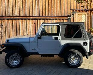 Jeep Jeep Wrangler Sport 2.4 Sport Gebrauchtwagen