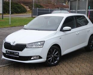 Skoda Skoda Fabia 1.0l TSI SOLEIL.Navi.LED.App.PDC.8xRäd Gebrauchtwagen