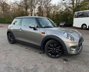 Mini MINI One Schiebedach, HarmonKardon, 8-fach.(in S/M Gebrauchtwagen