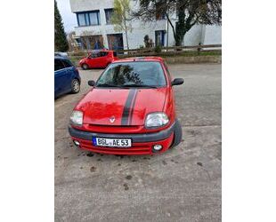 Renault Renault Clio Initiale 1.6 Automatik Summertime Ini Gebrauchtwagen