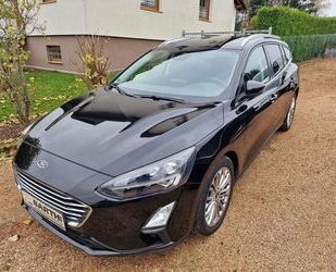 Ford Ford Focus Turnier Titanium X, AHK, Kamera,Winterp Gebrauchtwagen