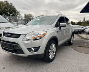 Ford Ford Kuga Titanium AHK KLIMAAUTO TEMPOMAT Gebrauchtwagen