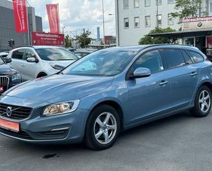 Volvo Volvo V60 Kombi 2.0 Diesel*Navi*Tempo*PDC*1.Hand*T Gebrauchtwagen