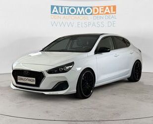 Hyundai Hyundai i30 Fastback Trend NAV LED KAMERA SHZ LHZ Gebrauchtwagen