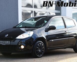 Renault Renault Clio III Expression 1.2 16V 75PS / Klimaan Gebrauchtwagen