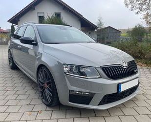 Skoda Skoda Octavia 2.0 TSI DSG RS Combi RS Challenge Gebrauchtwagen