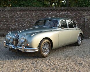 Jaguar Jaguar MK II 2 3.4 Litre Saloon 