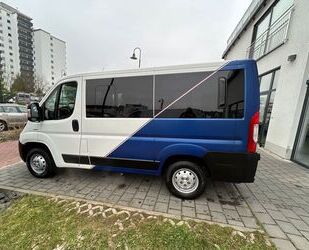 Peugeot Peugeot Boxer L1H1 330 elek.Rampe Behindertengerec Gebrauchtwagen