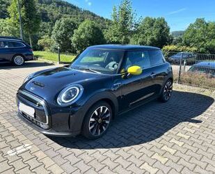 Mini MINI Cooper SE MINI Yours Trim MINI Yours Trim Gebrauchtwagen