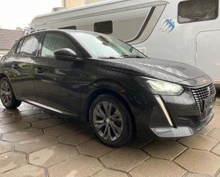 Peugeot Peugeot 208 Allure 100 EAT8 Gebrauchtwagen