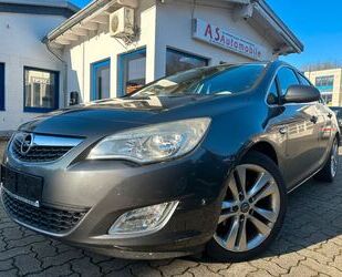 Opel Opel Astra 1.7 CDTI Cosmo NAVI+T.LEDER+KLIMATR.+PD Gebrauchtwagen