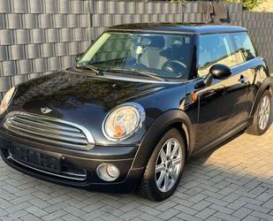 Mini MINI Cooper One 1.6 *ALU*Klima*PANO*SHZ* Gebrauchtwagen