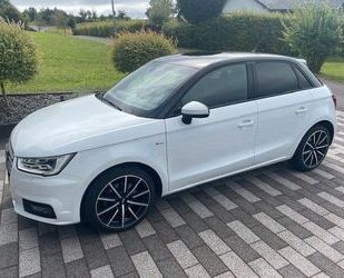 Audi Audi A1 1.6 TDI Sportback, *S-Line*, Weiß-Schwarz Gebrauchtwagen