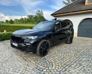 BMW BMW X7 M50d Voll 23 Zoll Top Ausstattung Alcantar Gebrauchtwagen