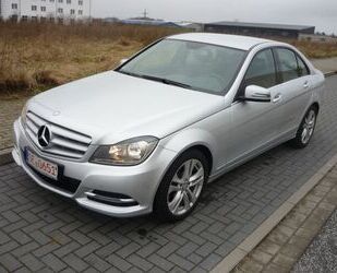 Mercedes-Benz Mercedes-Benz C 180 CGI BlueEfficiency,AHK,Navi,PD Gebrauchtwagen