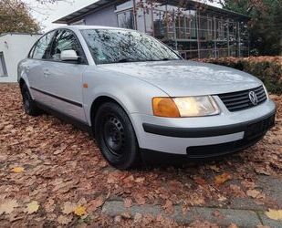 VW Volkswagen Passat Basis Gebrauchtwagen