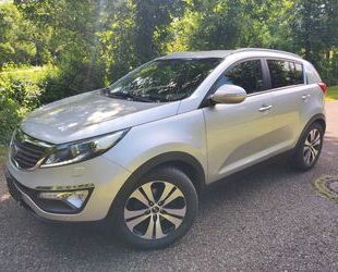 Kia Kia Sportage 2.0 CVVT 2WD Spirit Automatik Spirit Gebrauchtwagen